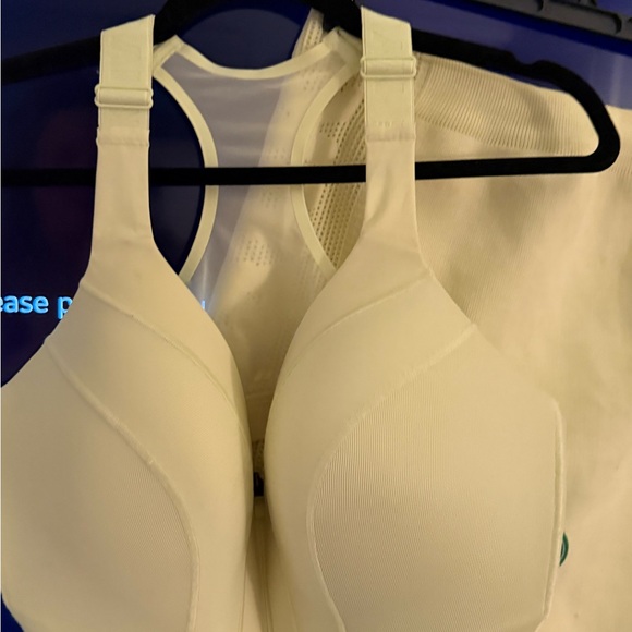 NWT IVY PARK x ADIDAS BEYONCÉ Sports Bra in Yellow 2X or 3X - Picture 13 of 14